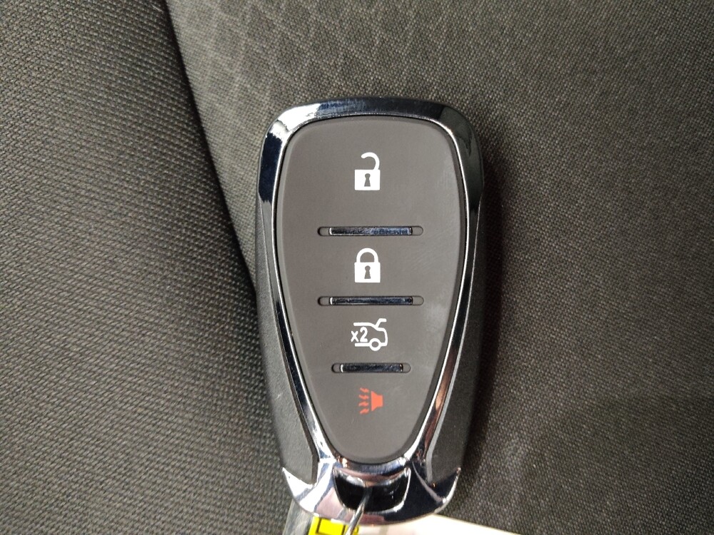 2017 Chevrolet Malibu in Temple, TX 76502 - 18091133 32