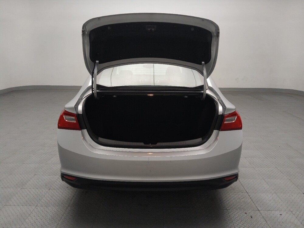 2017 Chevrolet Malibu in Temple, TX 76502 - 18091133 29