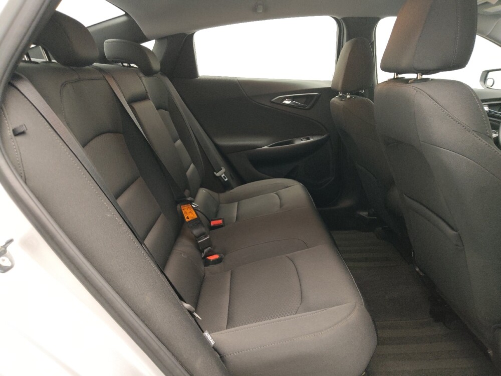 2017 Chevrolet Malibu in Temple, TX 76502 - 18091133 19