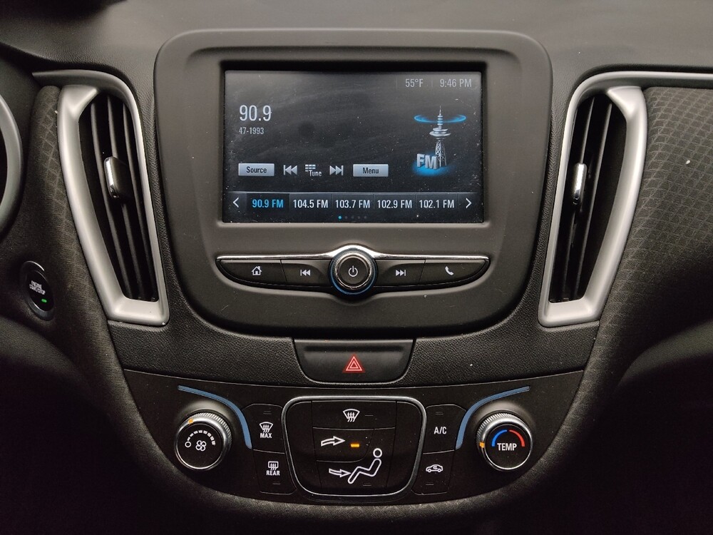 2017 Chevrolet Malibu in Temple, TX 76502 - 18091133 25