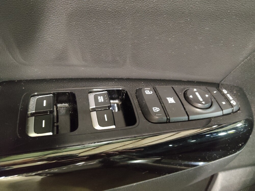 2021 Kia Sportage in Plano, TX 75074 - 18091136 27