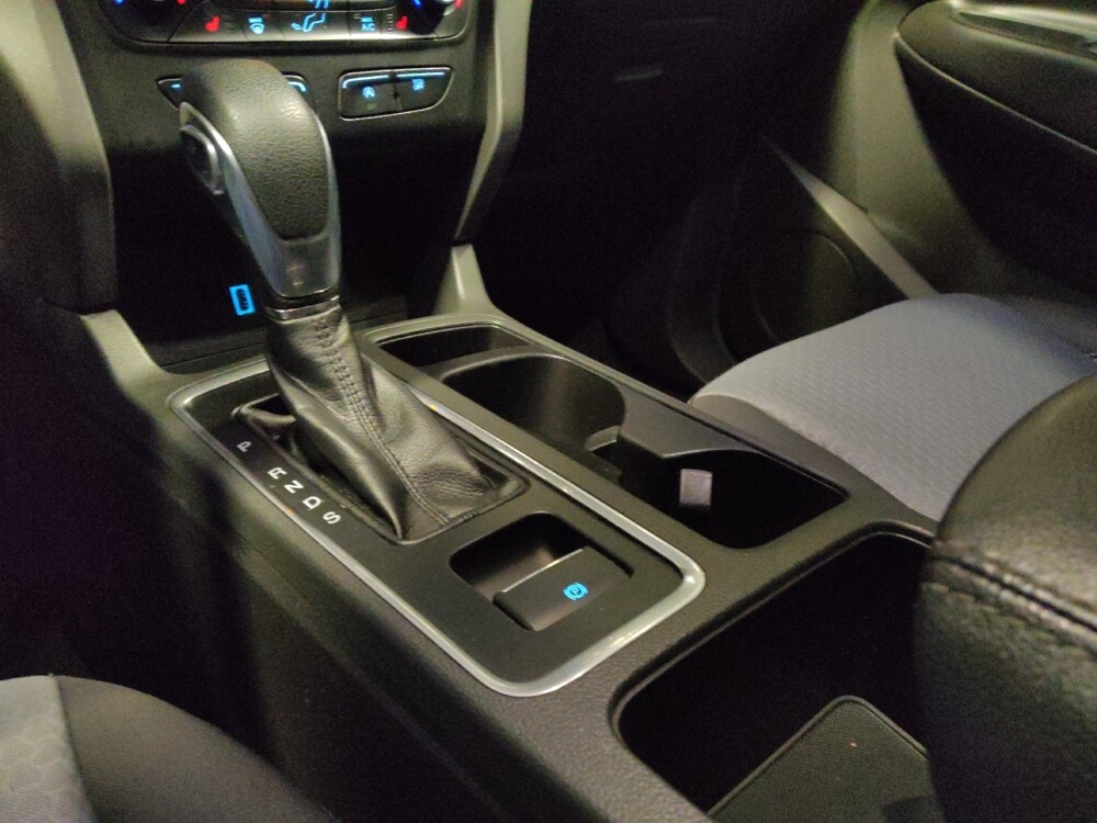 2018 Ford Escape in Mesa, AZ 85210 - 18091138 26