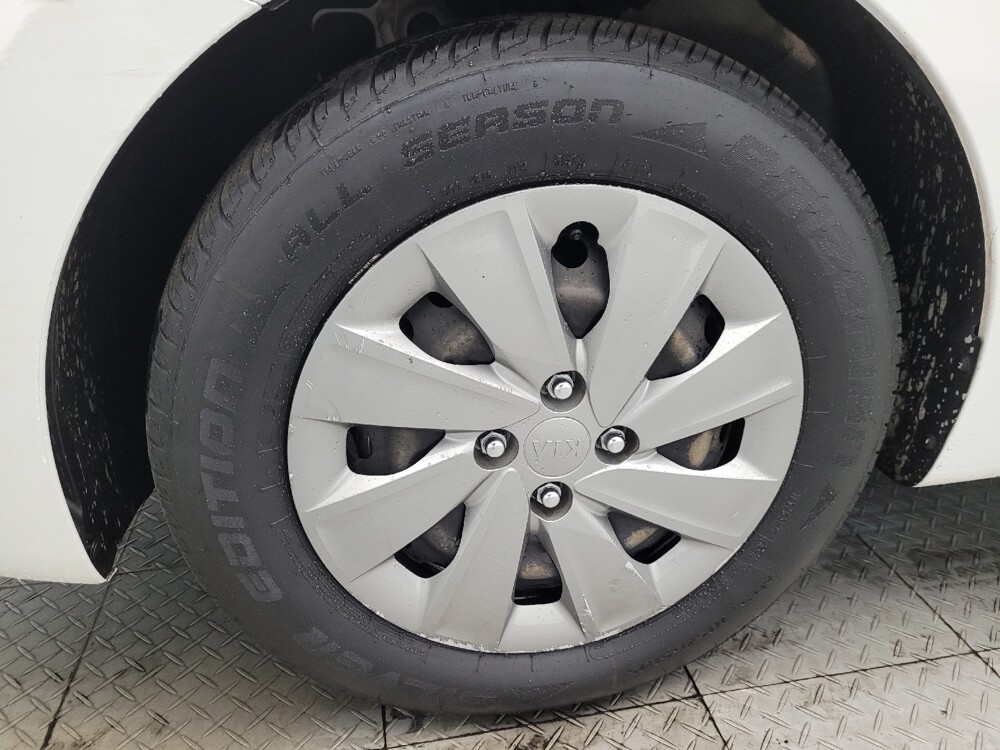 2019 Kia Rio in Albuquerque, NM 87113 - 18091142 31