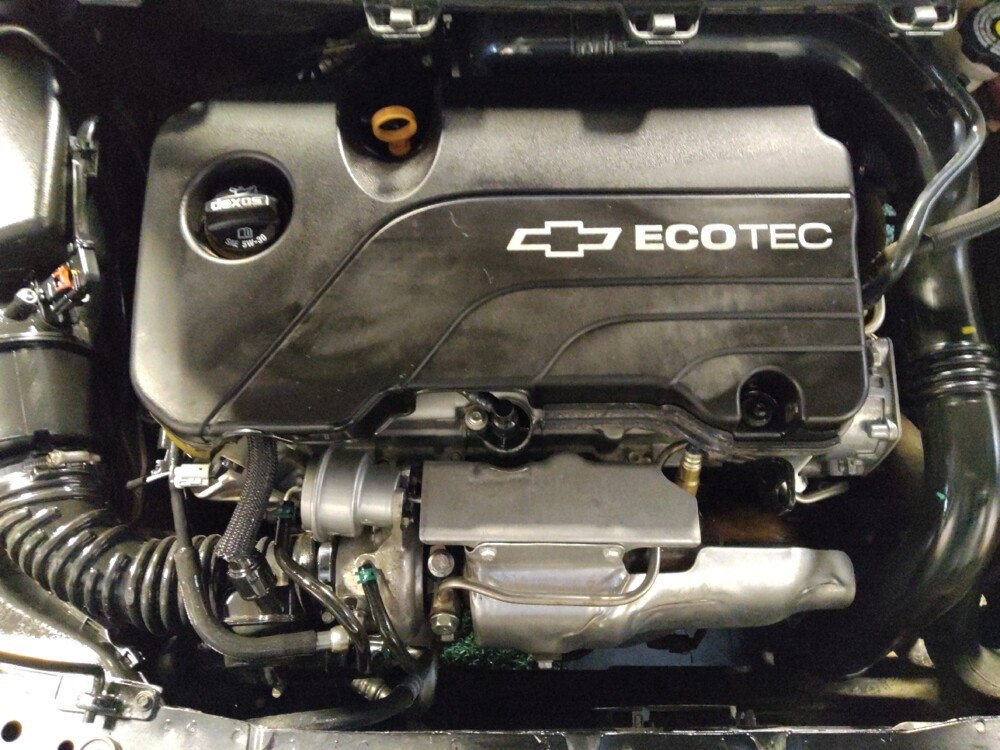 2017 Chevrolet Cruze in Chandler, AZ 85225 - 18091143 30