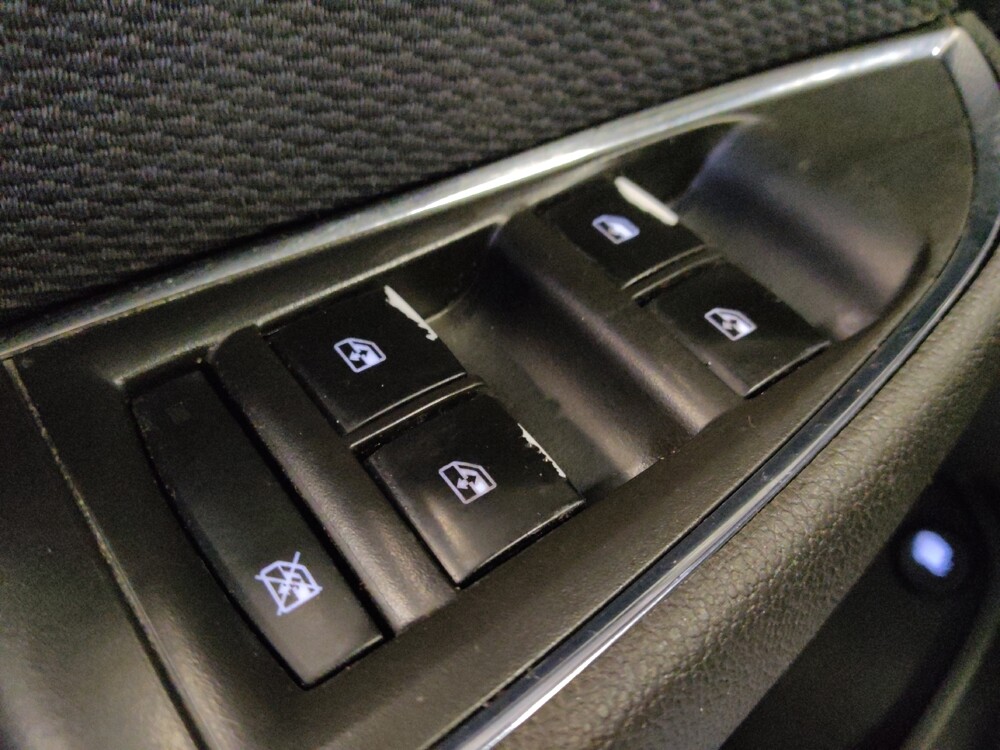 2017 Chevrolet Cruze in Chandler, AZ 85225 - 18091143 27