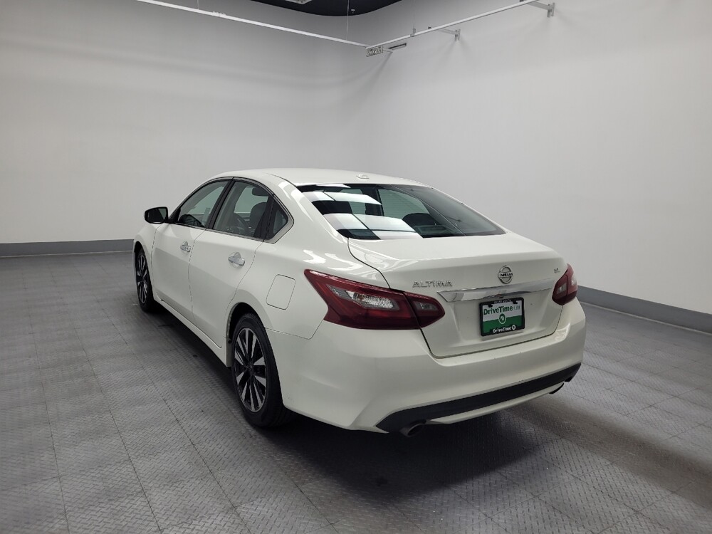 2018 Nissan Altima in Las Vegas, NV 89102 - 18091145 5
