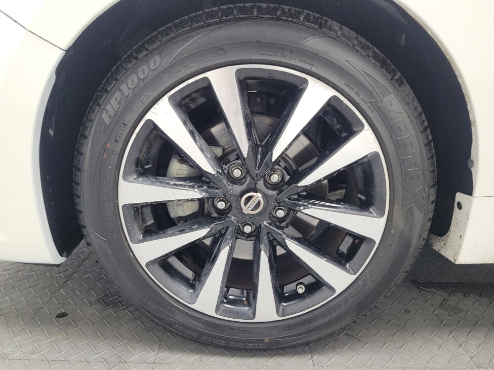 2018 Nissan Altima in Las Vegas, NV 89102 - 18091145 31