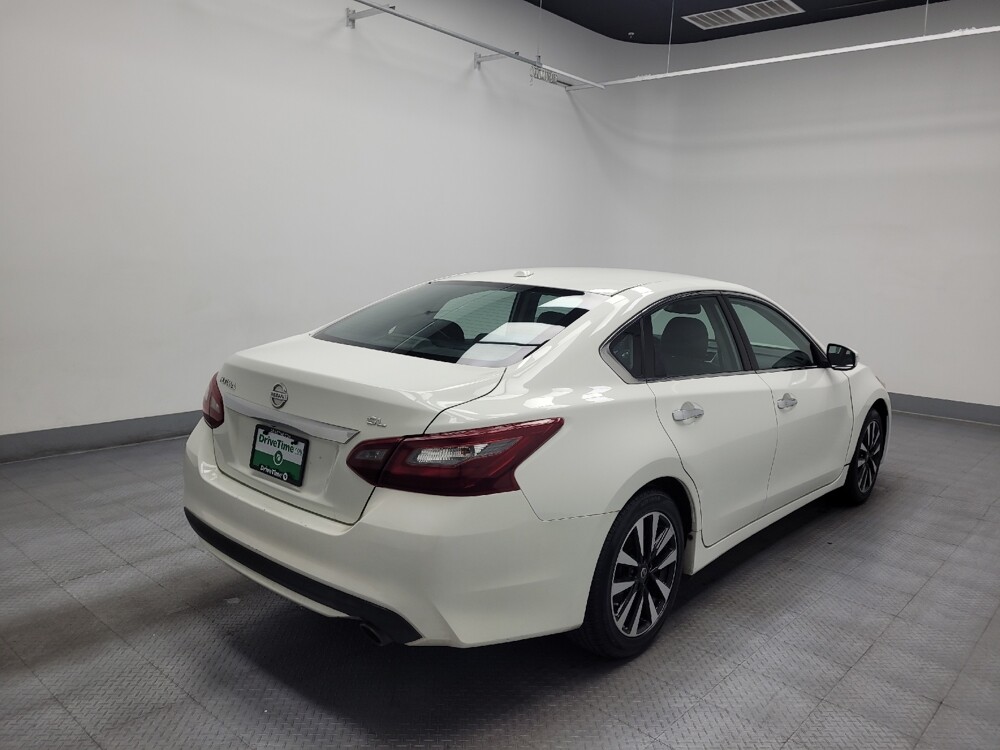 2018 Nissan Altima in Las Vegas, NV 89102 - 18091145 9