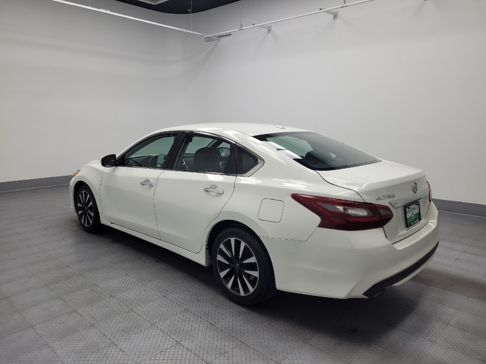 2018 Nissan Altima in Las Vegas, NV 89102 - 18091145 3
