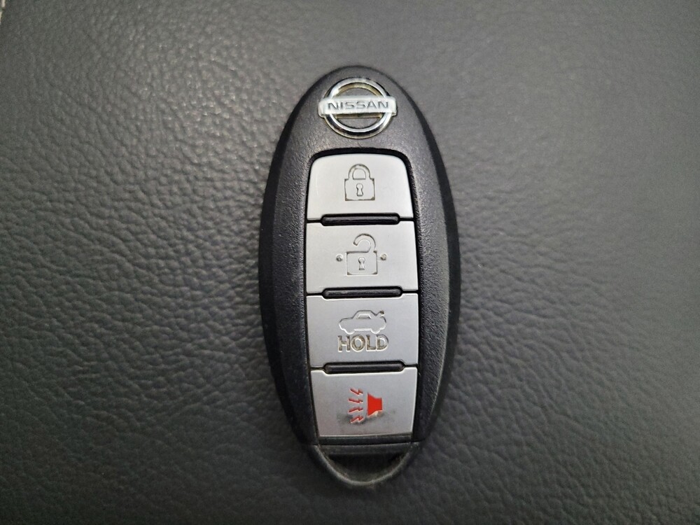 2017 Nissan Altima in Las Vegas, NV 89104 - 18091149 32