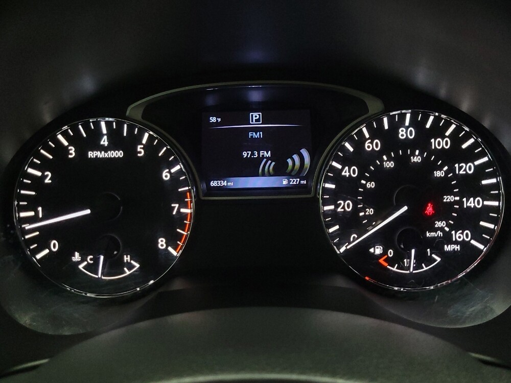 2017 Nissan Altima in Las Vegas, NV 89104 - 18091149 23