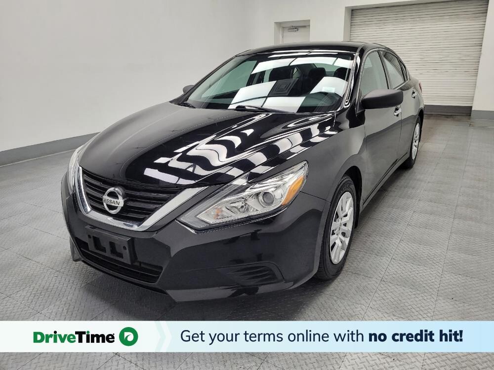 2017 Nissan Altima in Las Vegas, NV 89104 - 18091149