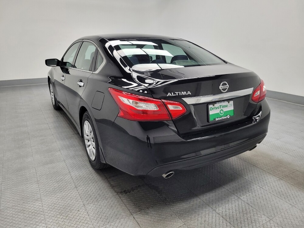 2017 Nissan Altima in Las Vegas, NV 89104 - 18091149 5