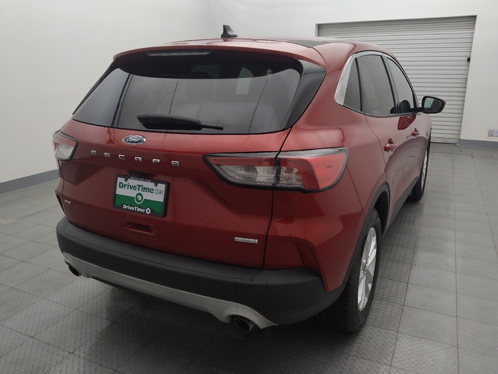 2020 Ford Escape in Live Oak, TX 78233 - 18091156 7