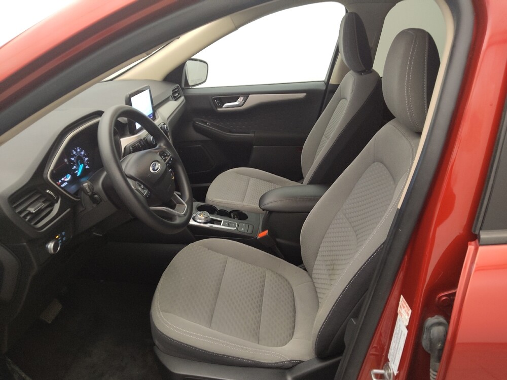 2020 Ford Escape in Live Oak, TX 78233 - 18091156 17