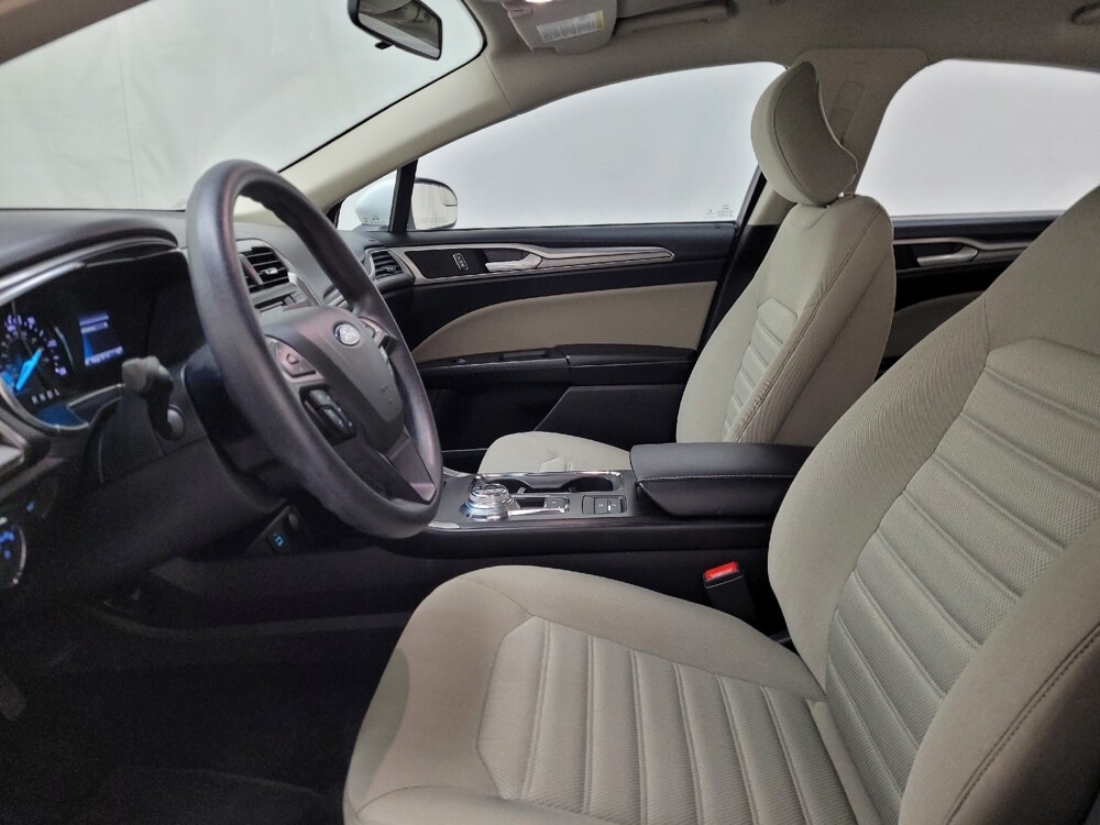 2018 Ford Fusion in Langhorne, PA 19047 - 18091158 17