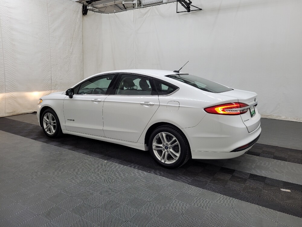 2018 Ford Fusion in Langhorne, PA 19047 - 18091158 3