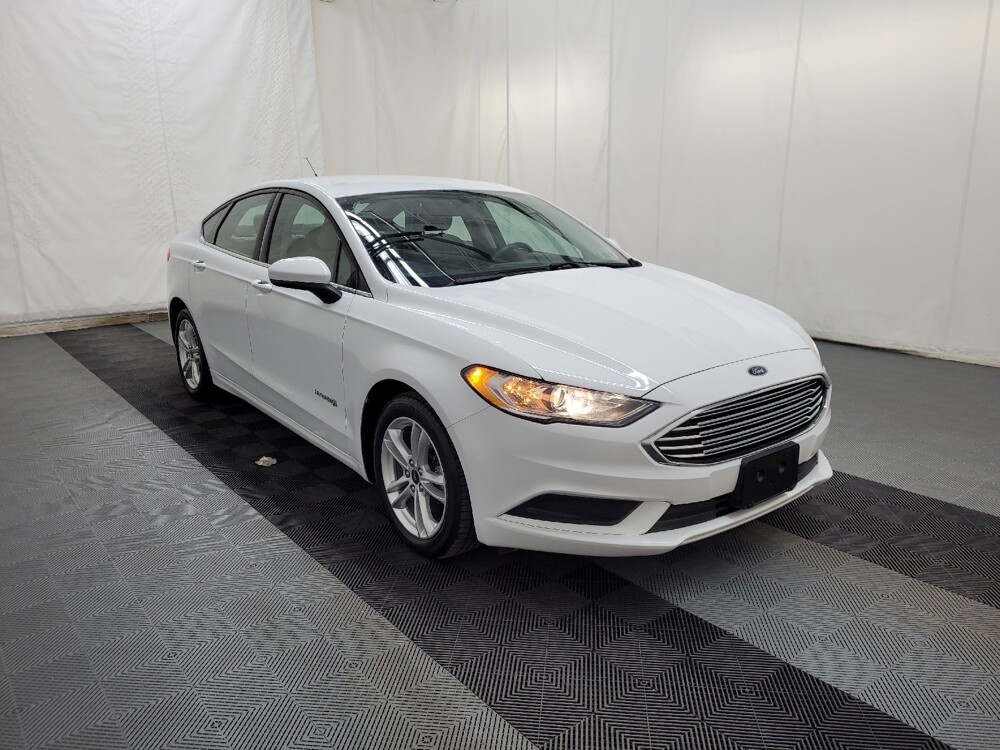 2018 Ford Fusion in Langhorne, PA 19047 - 18091158 13