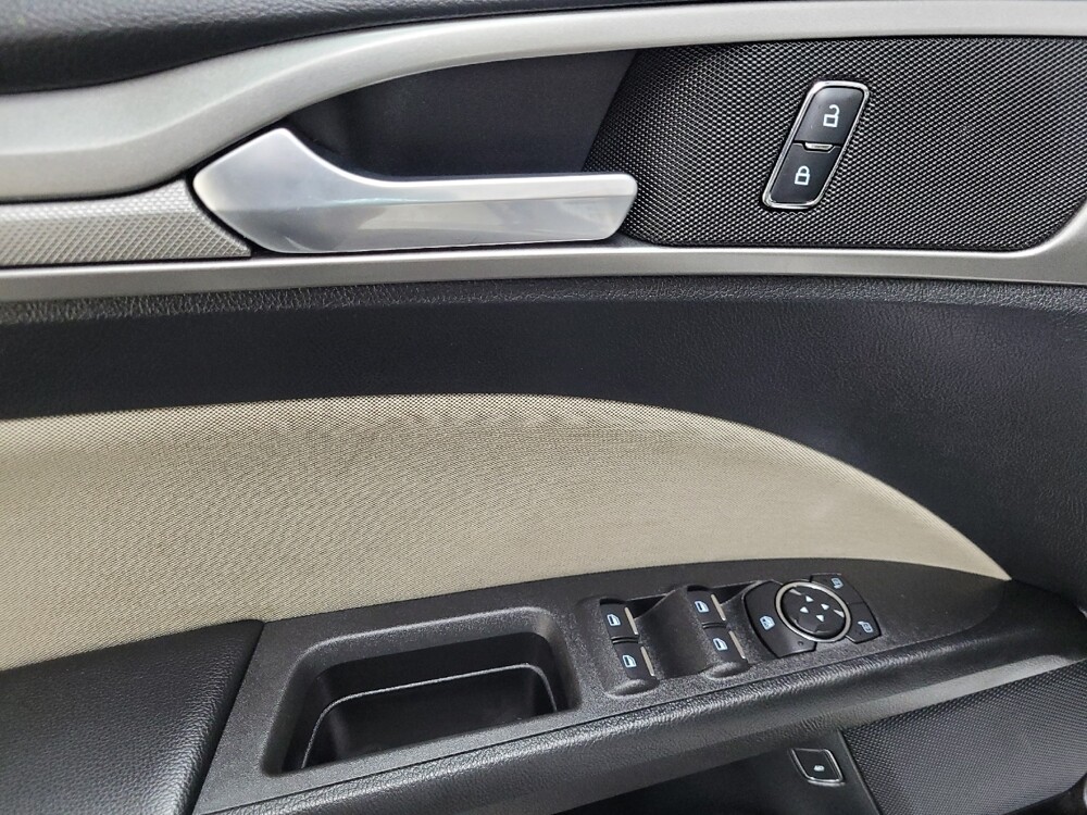 2018 Ford Fusion in Langhorne, PA 19047 - 18091158 27