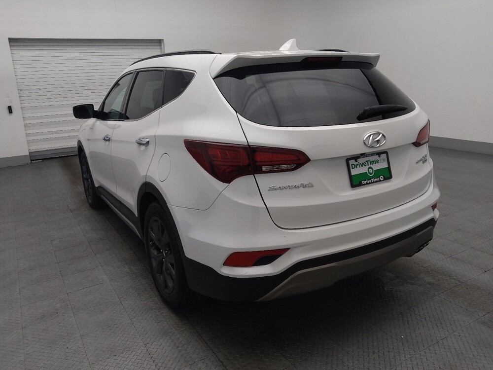 2017 Hyundai Santa Fe in Pensacola, FL 32505 - 18091162 5