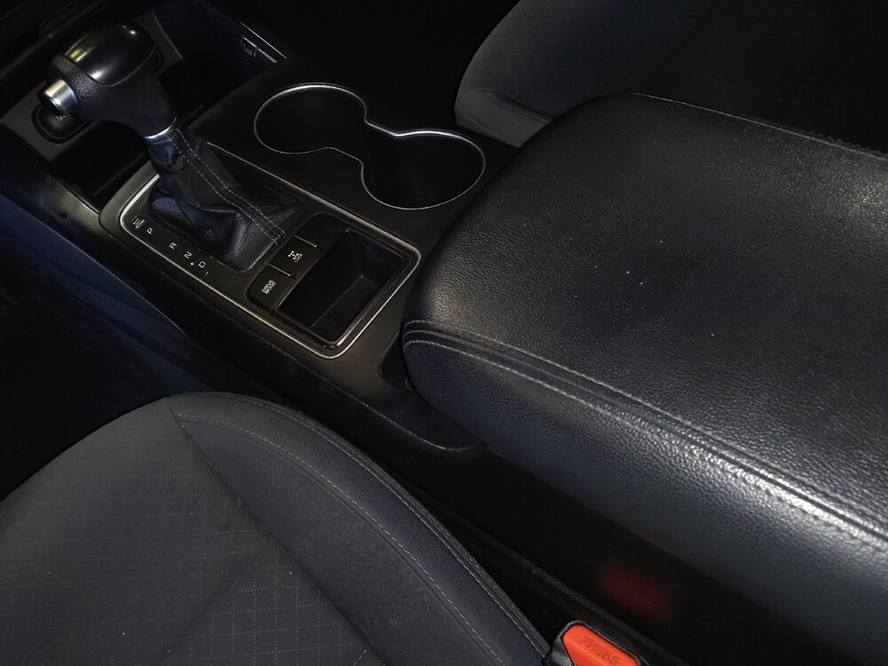 2017 Kia Sorento in Gainesville, FL 32609 - 18091172 26