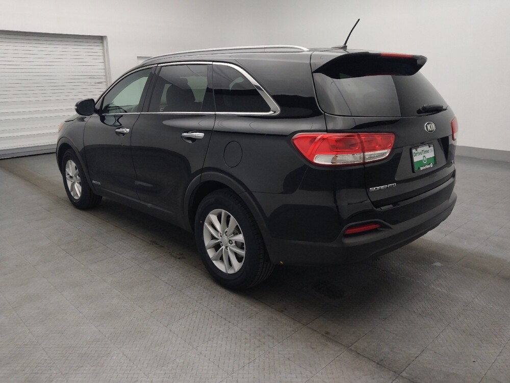 2017 Kia Sorento in Gainesville, FL 32609 - 18091172 5