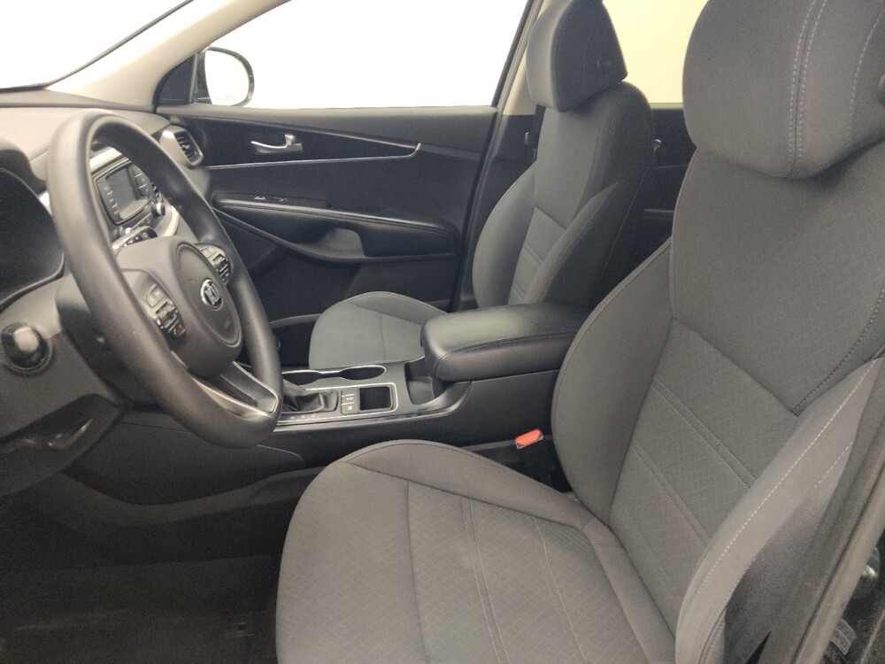 2017 Kia Sorento in Gainesville, FL 32609 - 18091172 17