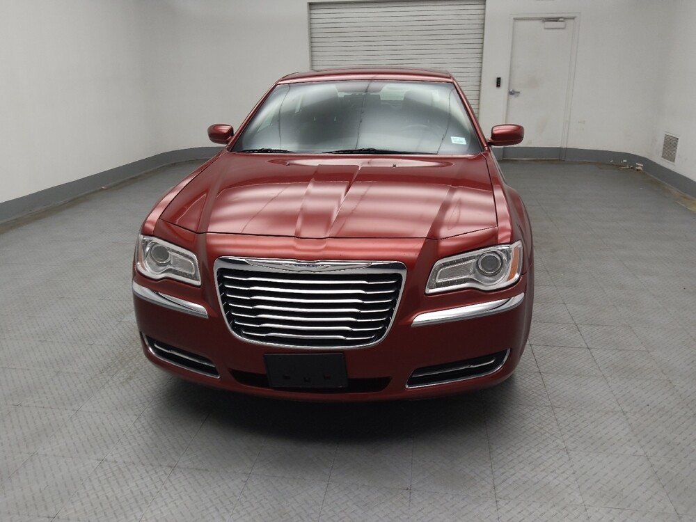 2013 Chrysler 300 in Midlothian, IL 60445 - 18091174 15