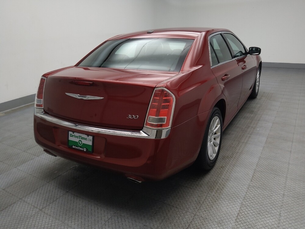 2013 Chrysler 300 in Midlothian, IL 60445 - 18091174 9