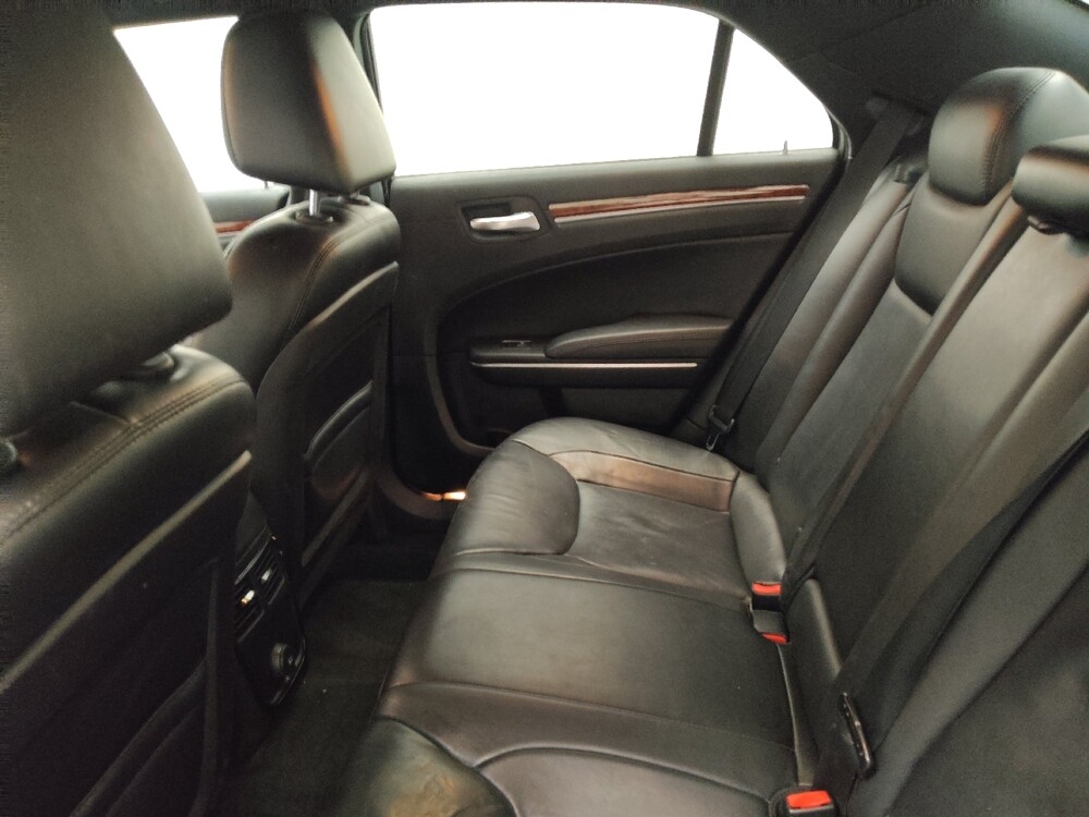 2013 Chrysler 300 in Midlothian, IL 60445 - 18091174 18