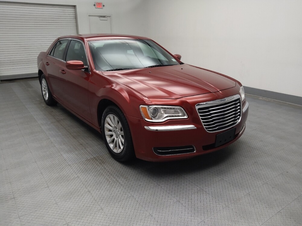 2013 Chrysler 300 in Midlothian, IL 60445 - 18091174 13