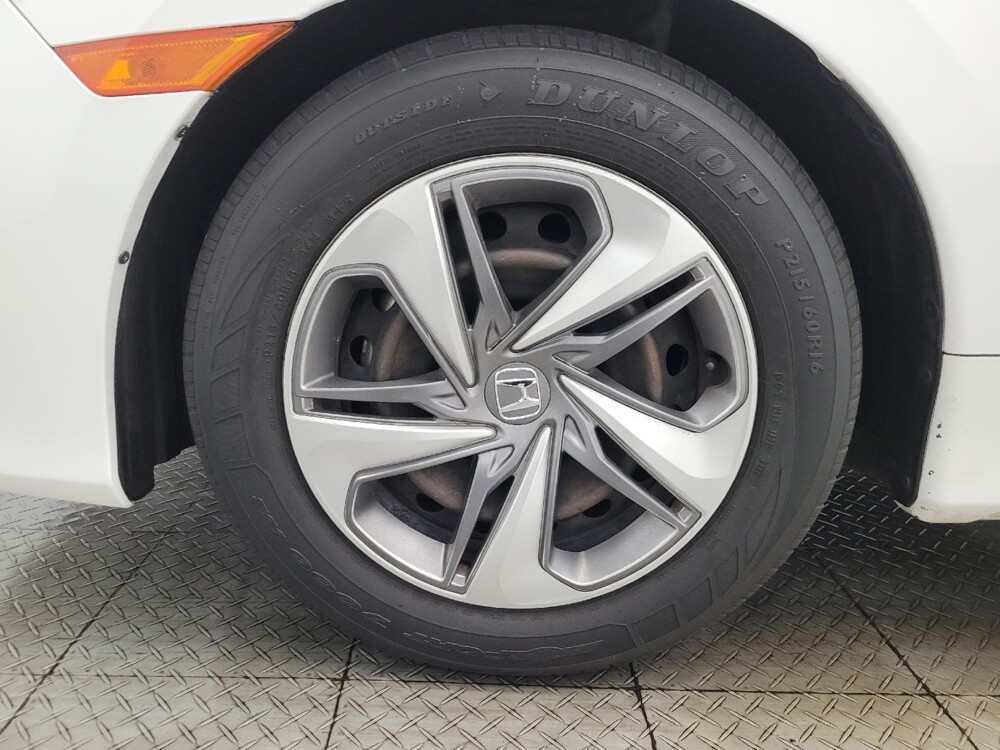 2019 Honda Civic in Phoenix, AZ 85015 - 18091176 31