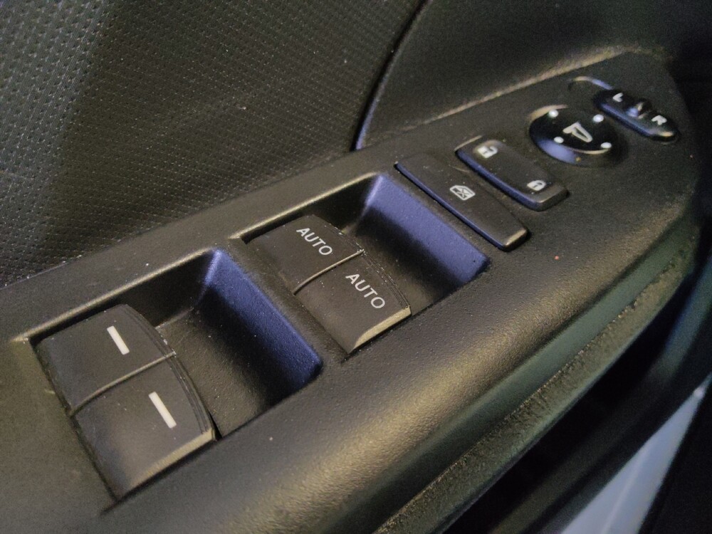 2019 Honda Civic in Phoenix, AZ 85015 - 18091176 27