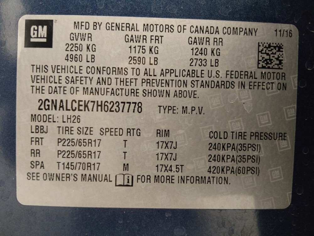 2017 Chevrolet Equinox in Lakewood, CO 80215 - 18091177 33