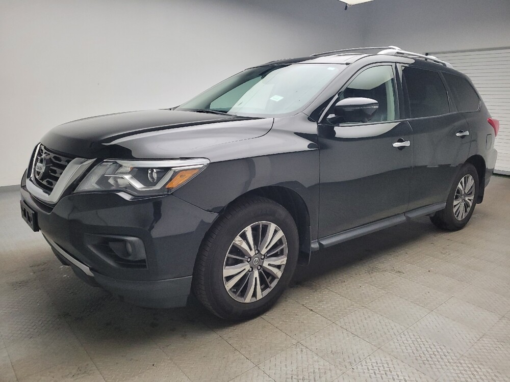 2019 Nissan Pathfinder in Taylor, MI 48180 - 18091179 2