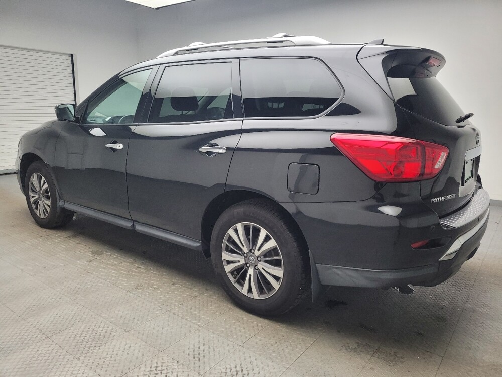 2019 Nissan Pathfinder in Taylor, MI 48180 - 18091179 3