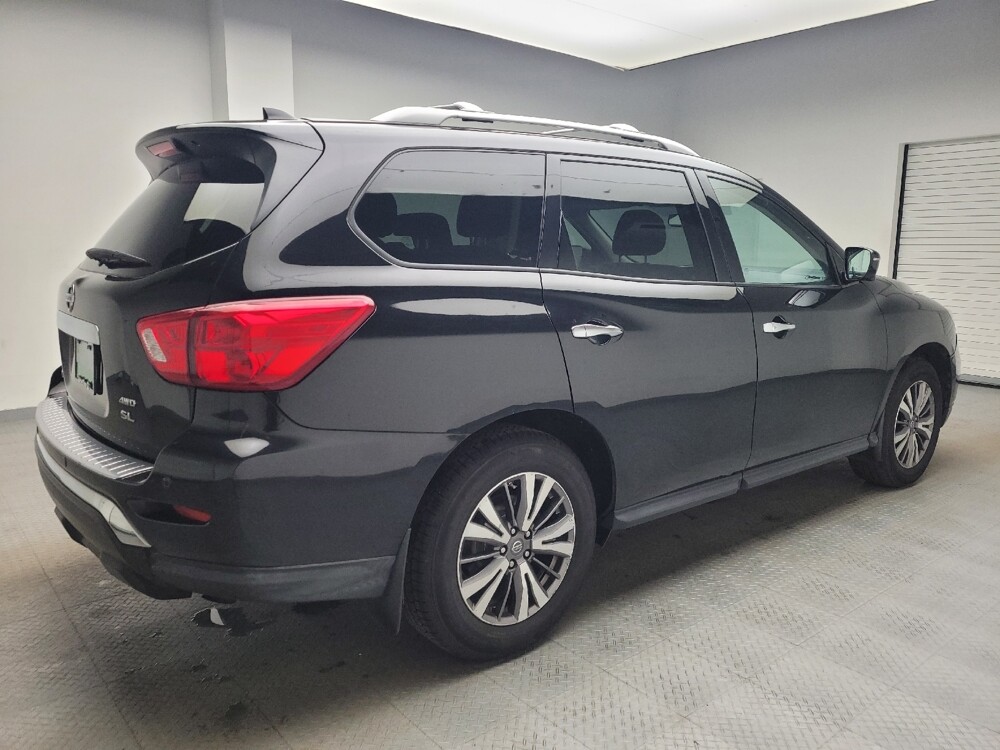 2019 Nissan Pathfinder in Taylor, MI 48180 - 18091179 10