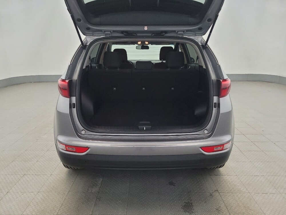 2018 Kia Sportage in Woodbridge, VA 22191 - 18091183 29