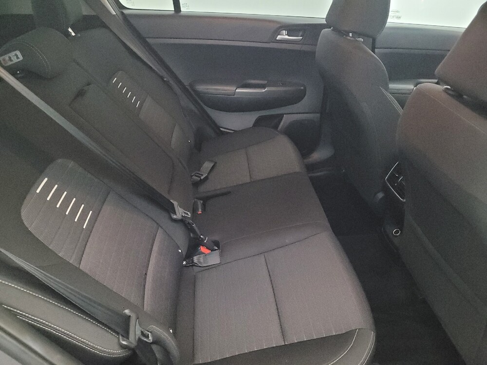 2018 Kia Sportage in Woodbridge, VA 22191 - 18091183 19