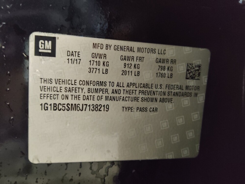 2018 Chevrolet Cruze in Fayetteville, NC 28304 - 18091189 33