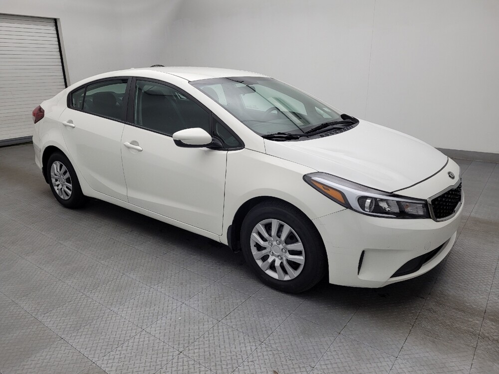 2017 Kia Forte in Charleston, SC 29414 - 18091191 11