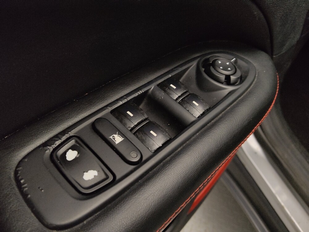 2019 Jeep Compass in Lakewood, CO 80215 - 18091195 27