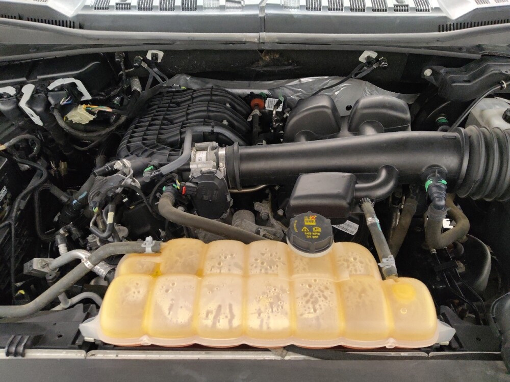 2018 Ford F150 in Houston, TX 77074 - 18091198 30