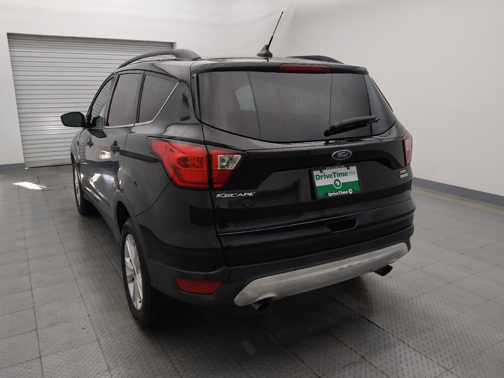 2019 Ford Escape in Houston, TX 77034 - 18091202 6