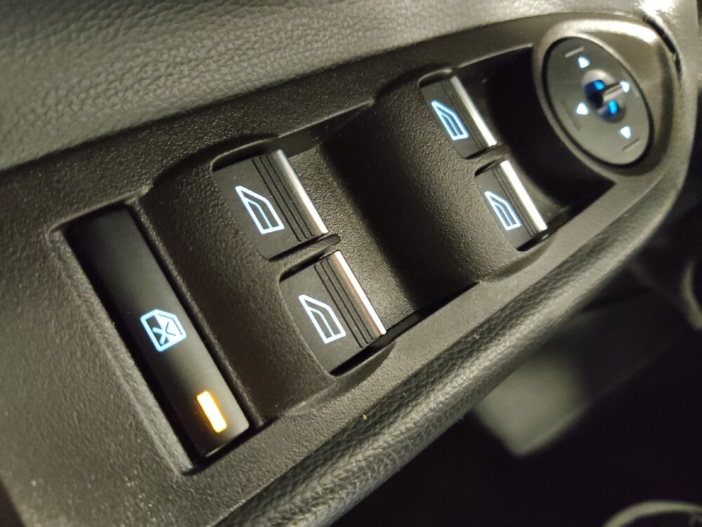 2019 Ford Escape in Houston, TX 77034 - 18091202 27