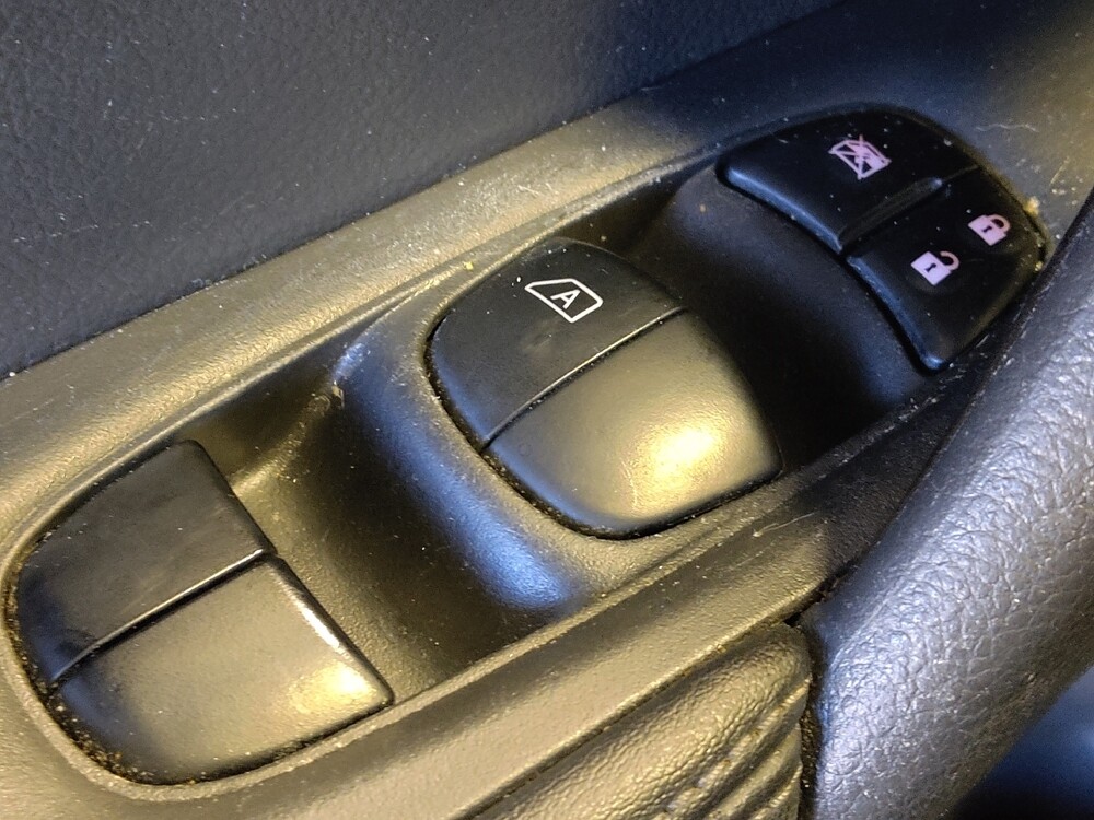 2018 Nissan Rogue in Baton Rouge, LA 70816 - 18091209 27