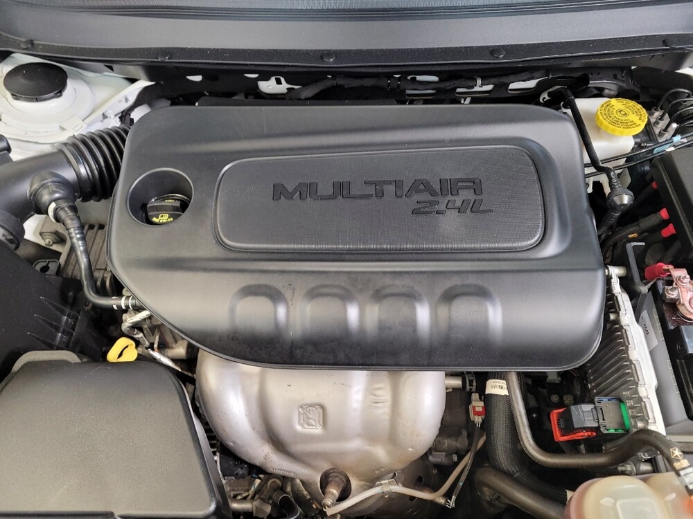 2021 Jeep Cherokee in Toledo, OH 43617 - 18091211 30