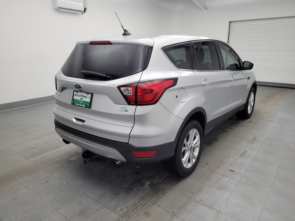 2019 Ford Escape in Cincinnati, OH 45255 - 18091213 9