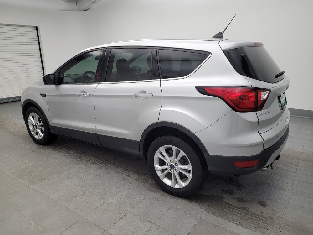 2019 Ford Escape in Cincinnati, OH 45255 - 18091213 3