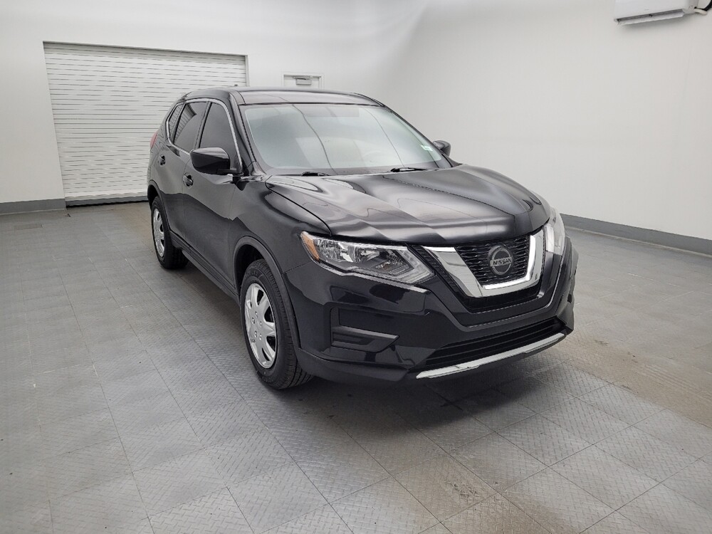 2018 Nissan Rogue in Miamisburg, OH 45342 - 18091217 13